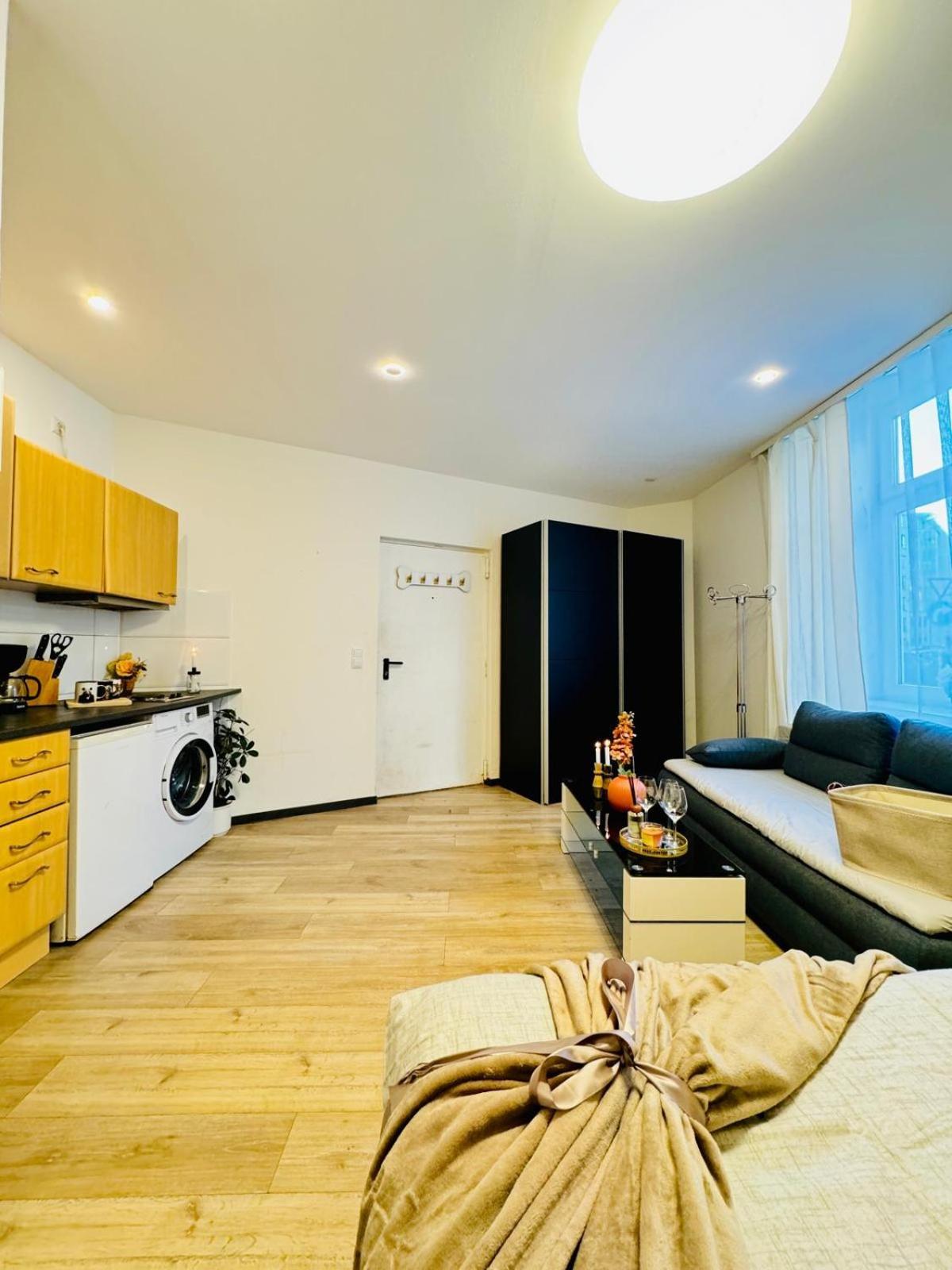 Central King Studio - 10 Mins Walk From Downtown Вена Экстерьер фото